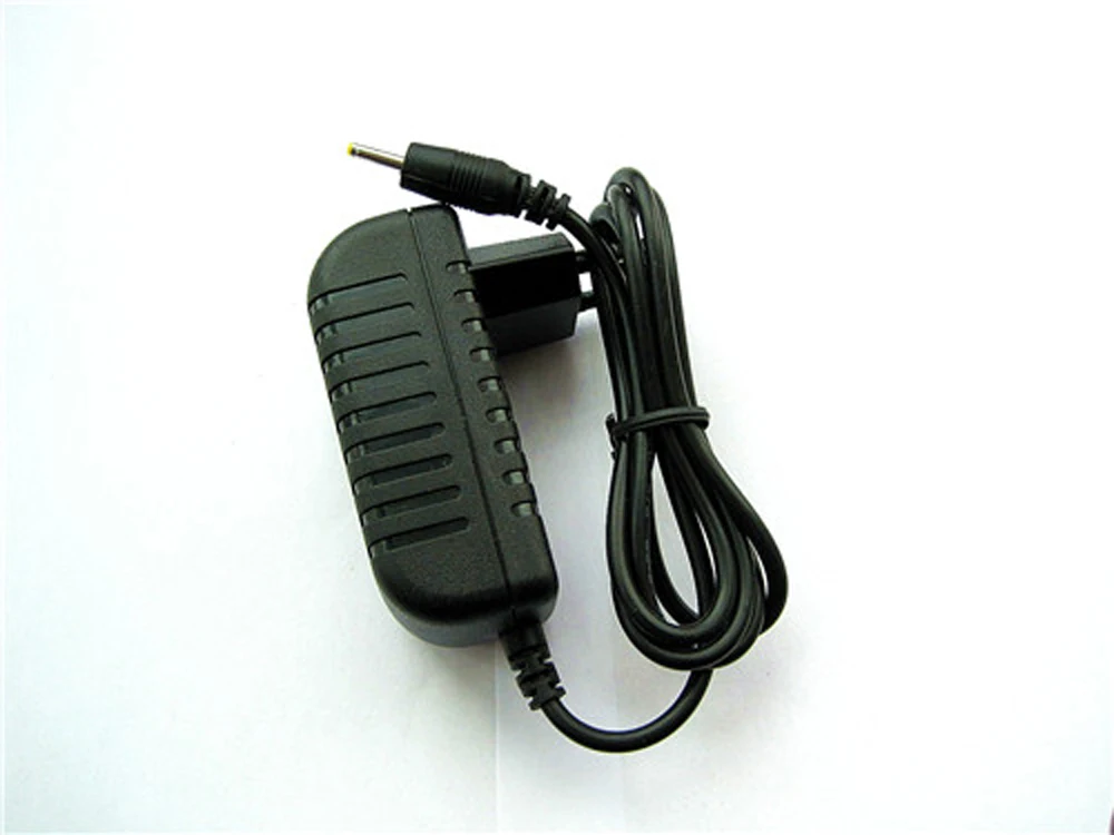 Univerzalni Napajalni Adapter za Polnilnik 5V 2A za Genesis GT-7201 GT-7301 GT-7204 GT-7240 GT-7305 Tablet PC